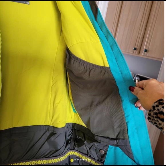 NEOTERIC INSULATED JACKET WOMAN - Picture 3 of 6